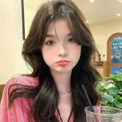 离婚当日，绝美女总裁求我娶她